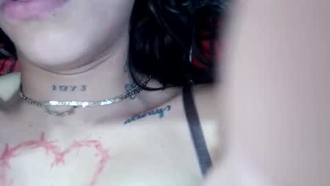 tunenacaliente online show from 11.14.25