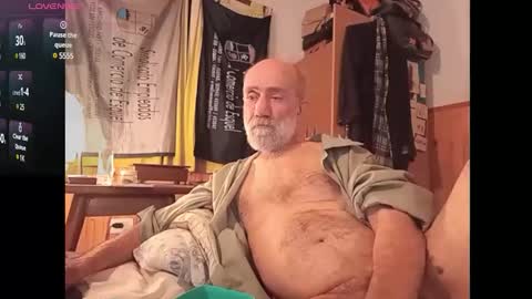 Snapshot of tupapifacu chatting on 02.27.25 Papi Facu online show from 02.27.25