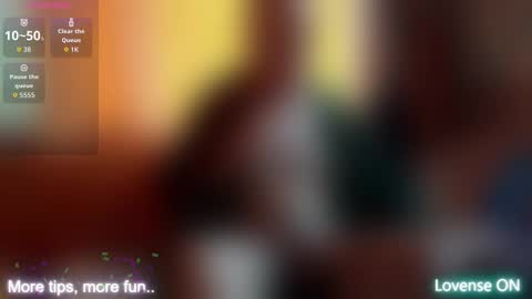 Snapshot of tupapifacu chatting on 11.21.25 Papi Facu online show from 11.21.25