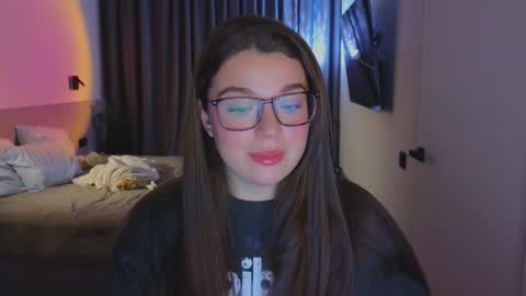 Ariana online show from 10.25.25