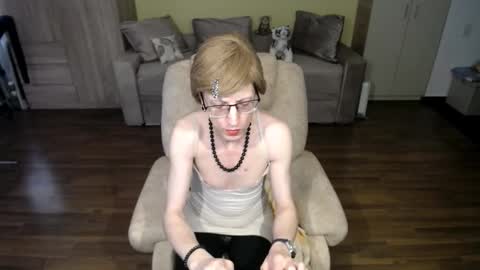 Clementine online show from 03.31.26