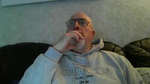 Snapshot of twatcockandballs chatting on 03.08.25 twatcockandballs online show from 03.08.25