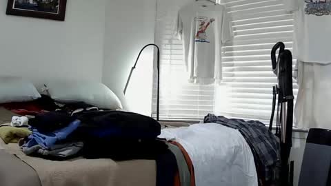 Snapshot of tweeter74 chatting on 01.20.25 Tweeter74 online show from 01.20.25