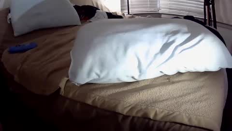 Snapshot of tweeter74 chatting on 01.26.25 Tweeter74 online show from 01.26.25