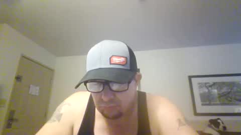 Snapshot of tweeter74 chatting on 11.17.25 Tweeter74 online show from 11.17.25