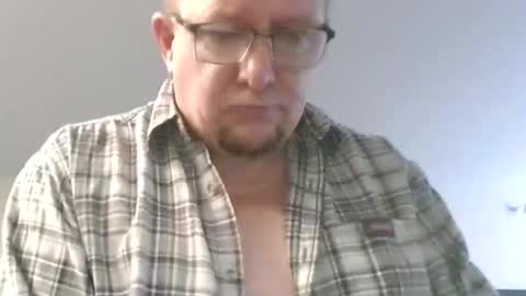 Snapshot of tweeter74 chatting on 06.08.26 Tweeter74 online show from 06.08.26