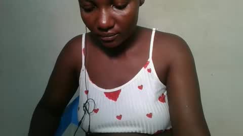 twerker_lyly online show from 12.15.25