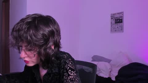 Eve  Lili online show from 11.28.25