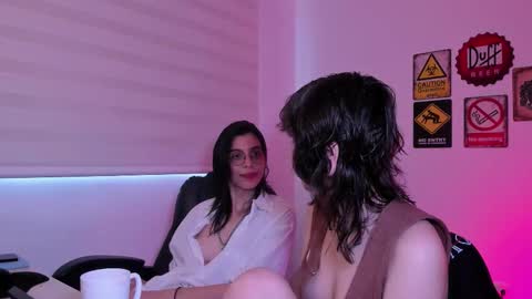 Snapshot of twilightmuses chatting on 02.16.26 Eve Lili online show from 02.16.26