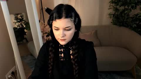 Snapshot of twilightwalk chatting on 10.14.25 Melanie online show from 10.14.25