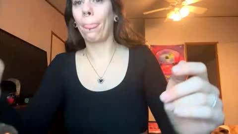 twinflamekitten online show from 12.02.25