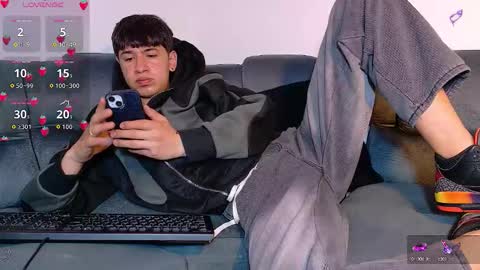 Mr Daren online show from 10.08.25