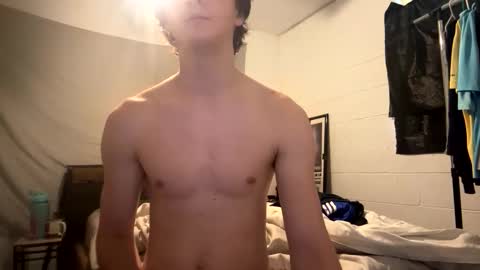 twinkboyboi69 online show from 05.17.26