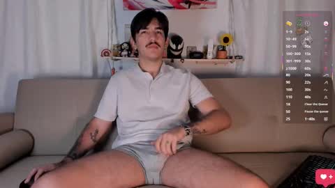 Snapshot of twinkpartyuncut chatting on 02.01.26 MASTER GERRY online show from 02.01.26