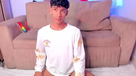 twinksboys_23 online show from 01.06.26