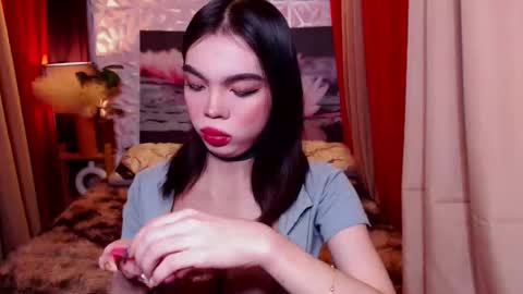 twinktransshanel online show from 11.13.25