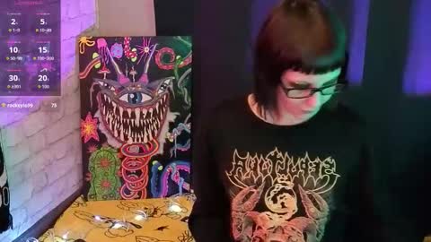 Snapshot of twins_terror chatting on 11.29.25 Sin and Skin online show from 11.29.25