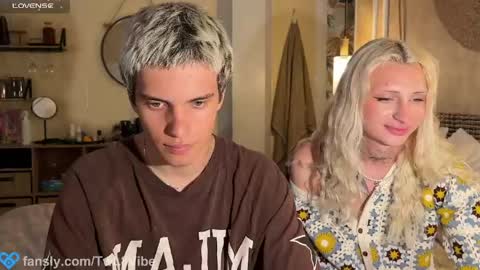 Molly and Nick online show from 04.20.26