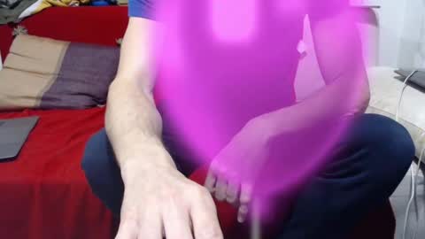 Snapshot of two_bags chatting on 01.18.26 two bags online show from 01.18.26