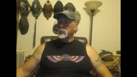 Snapshot of txlobo60 chatting on 03.19.26 txlobo60 online show from 03.19.26
