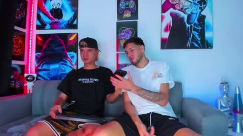 Oscar and Moises online show from 03.09.25