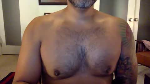 Snapshot of txtopcum chatting on 10.22.25 txtopcum online show from 10.22.25