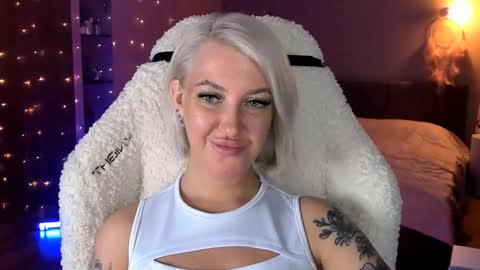 Miley online show from 01.28.25