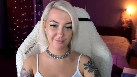 Miley online show from 02.26.25