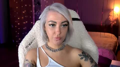 Miley online show from 03.12.25