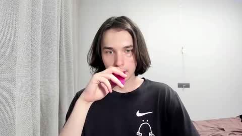 Tyler  johnson online show from 03.03.25