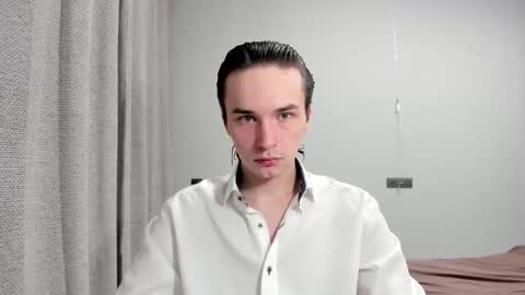 Tyler  johnson online show from 03.05.25