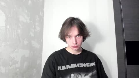 Tyler  johnson online show from 10.17.25
