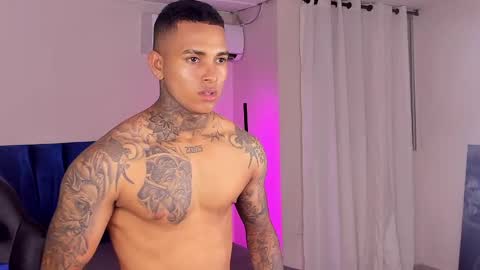 tyler_bell_ online show from 04.11.26