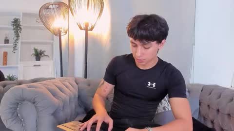 Snapshot of tyler_durtenn chatting on 10.16.25 Tyler online show from 10.16.25