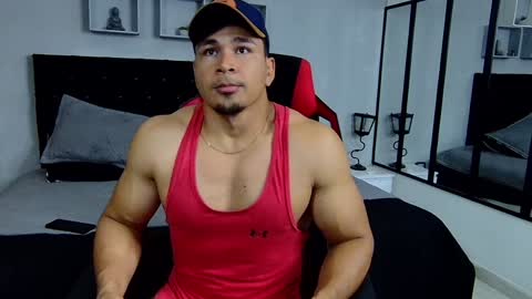 tyler_hank1 online show from 01.12.25