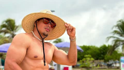 tyler_hank1 online show from 02.05.25