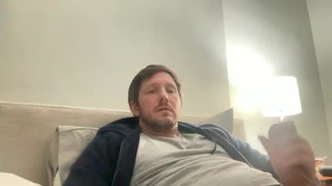 Snapshot of u28005 chatting on 12.15.24 u28005 online show from 12.15.24