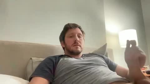 Snapshot of u28005 chatting on 12.18.24 u28005 online show from 12.18.24