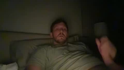 Snapshot of u28005 chatting on 01.27.25 u28005 online show from 01.27.25