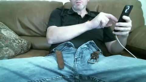 Snapshot of u_suck_i_lick_for_69_cumsohard chatting on 11.07.25 Mister F online show from 11.07.25