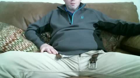 Snapshot of u_suck_i_lick_for_69_cumsohard chatting on 11.16.25 Mister F online show from 11.16.25