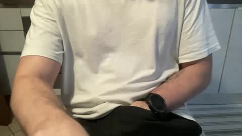 Snapshot of uddupugg chatting on 03.17.26 uddupugg online show from 03.17.26