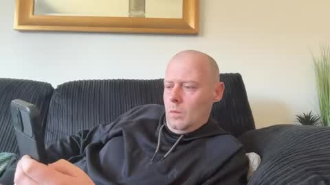 ukmatty3 online show from 04.18.26