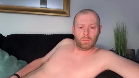 ukmatty3 online show from 04.30.26