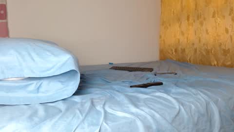 Felipe  model independent online show from 01.05.25