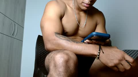 Snapshot of ulisess15 chatting on 05.26.26 Felipe model independent online show from 05.26.26