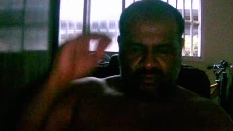 Snapshot of ulmo_br chatting on 12.14.24 ulmo_br online show from 12.14.24