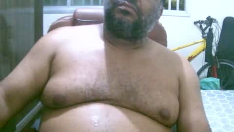 Snapshot of ulmo_br chatting on 12.22.24 ulmo_br online show from 12.22.24