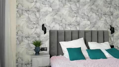 Snapshot of ultima_ma18 chatting on 10.26.25 Melena online show from 10.26.25