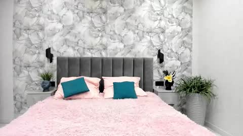 Snapshot of ultima_ma18 chatting on 11.29.25 Melena online show from 11.29.25